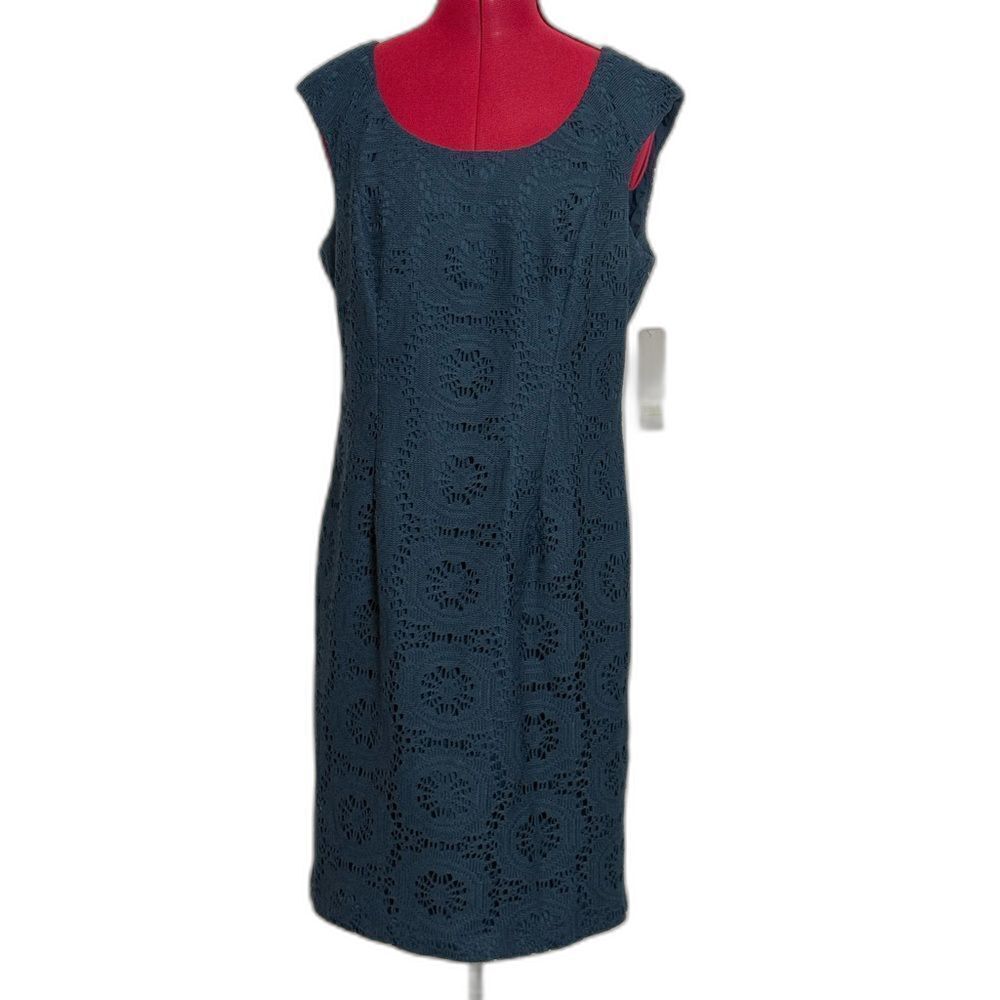 NWT Adrianna Papell  Lace Sheath Dress Woman's Size 14 Teal Sleeveless